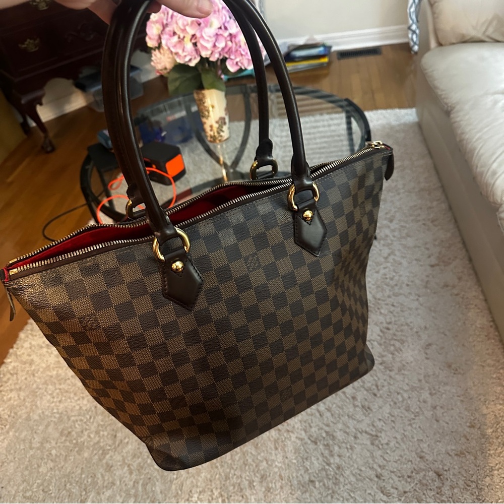 ❌SOLD❌Louis Vuitton SALEYA MM - Picture 14 of 15